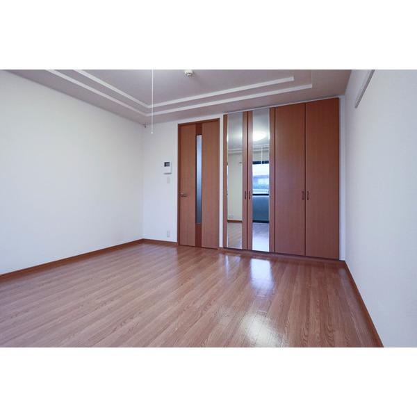 ルナフォレスト 部屋画像