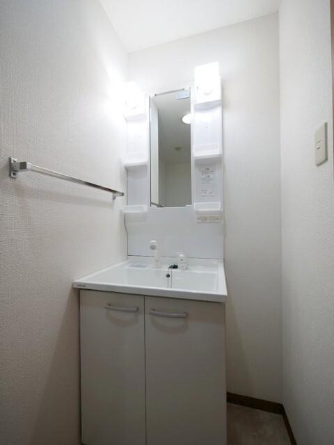シャルマン竜之口C 部屋画像