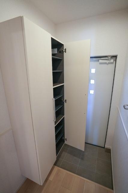 アルバータ　セレーノ 収納