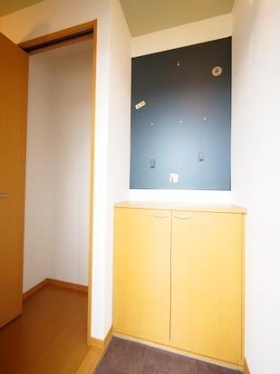 デューク古都 玄関