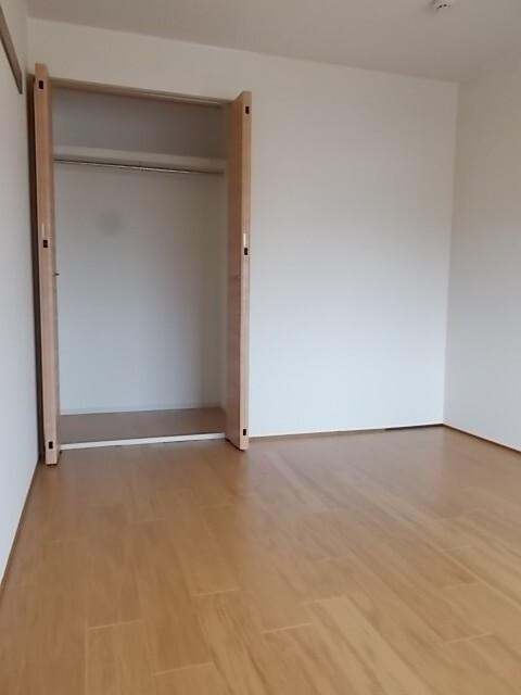 エバグリーンB　 収納