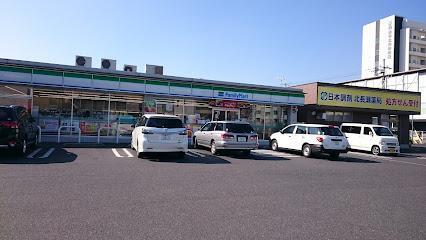 ファミリーマート岡山北長瀬店：1050m