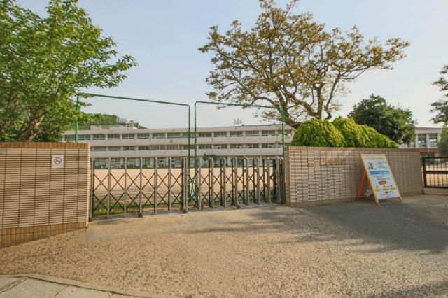 備前市立伊部小学校：921m