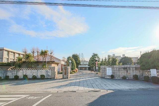 岡山県立岡山操山高校：2931m