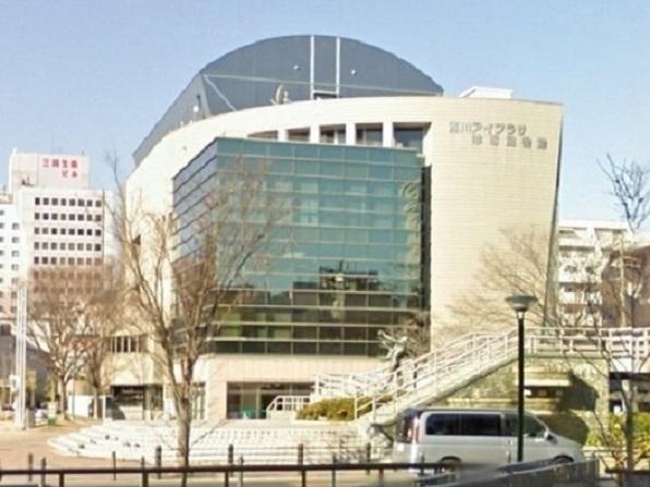 岡山市立幸町図書館：700m