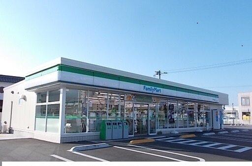 ファミリーマート東古松中央店：400m