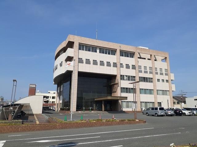 岡山南警察署：1400m