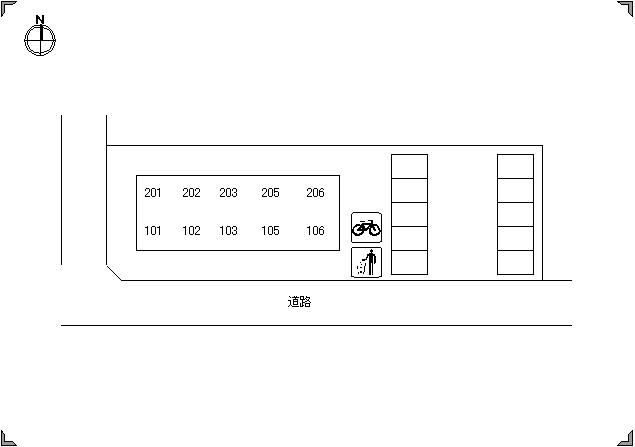 グランドソレーユ 駐車場