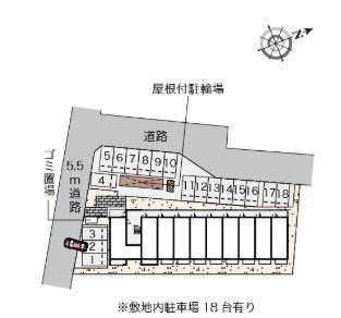 ミランダクラーラ 駐車場