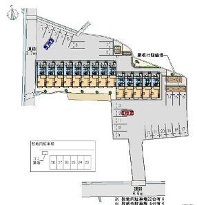 レオパレスnew伊部 駐車場