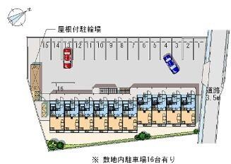 レオパレスアイーダ 駐車場