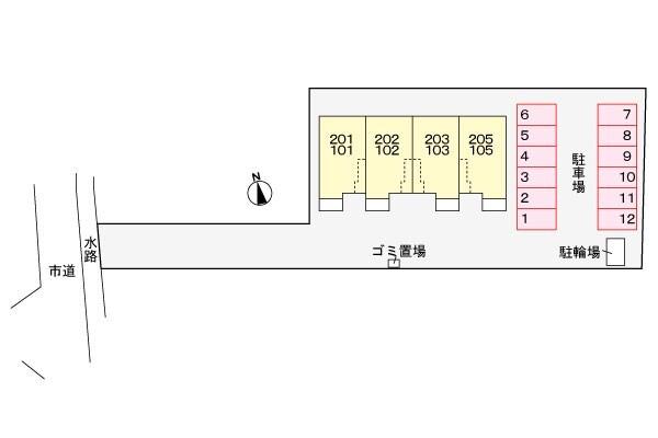 コンフォータス 駐車場
