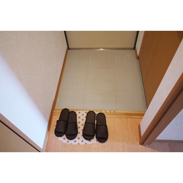 グロワール南郷（301） 玄関