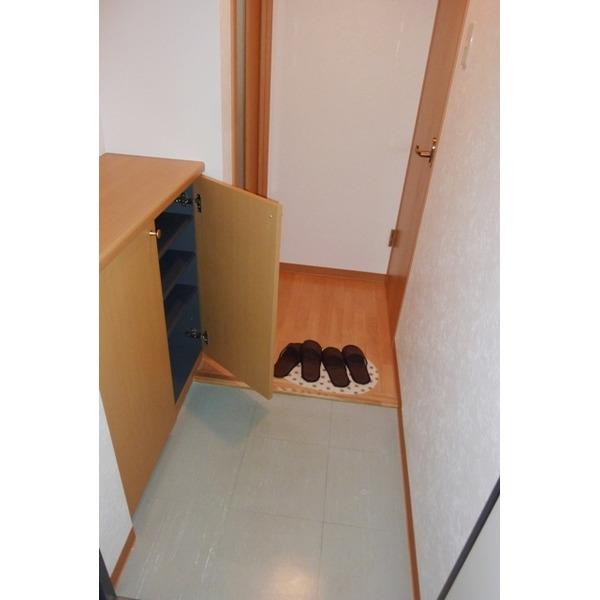 グロワール南郷（301） 玄関