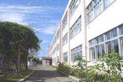 札幌市立厚別北中学校：1441m