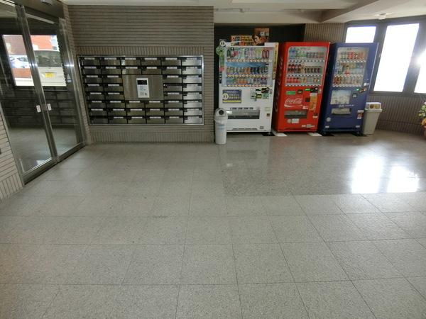 札幌市厚別区厚別中央四条マンション ロビー