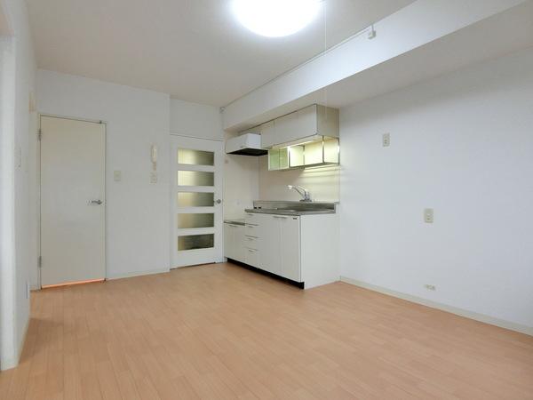 札幌市厚別区厚別中央四条マンション リビング