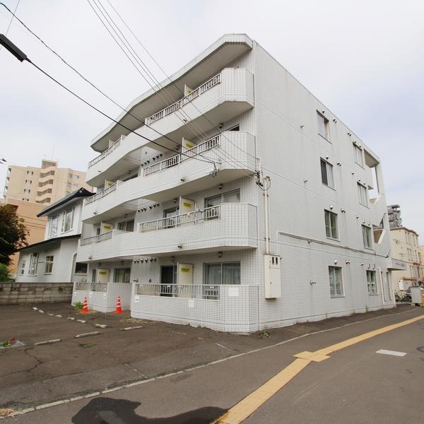 札幌市厚別区厚別中央四条マンション 駐車場
