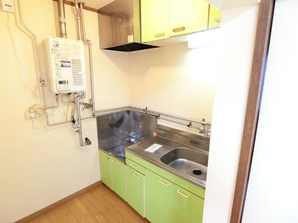 札幌市厚別区厚別東四条アパート キッチン