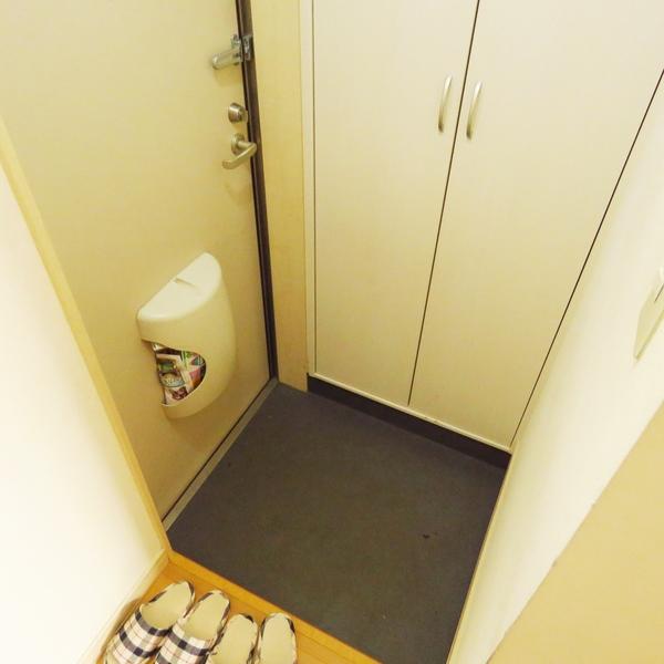 札幌市厚別区厚別町上野幌アパート 玄関