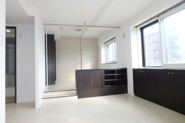 札幌市厚別区厚別中央四条マンション リビング