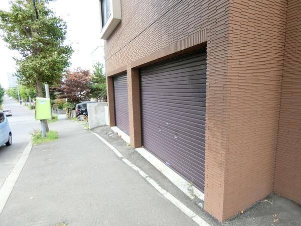 札幌市厚別区厚別中央四条マンション 駐車場