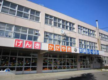 札幌市立共栄小学校：768m