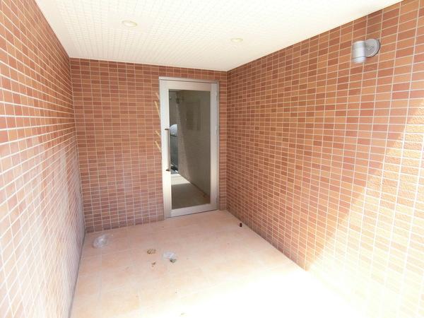 札幌市厚別区厚別中央三条マンション エントランス