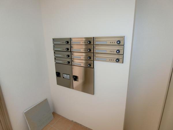 札幌市厚別区厚別中央三条マンション ロビー
