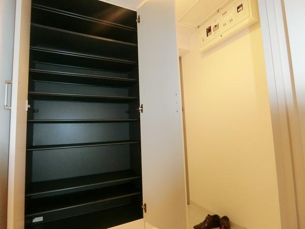 札幌市白石区本郷通マンション 玄関