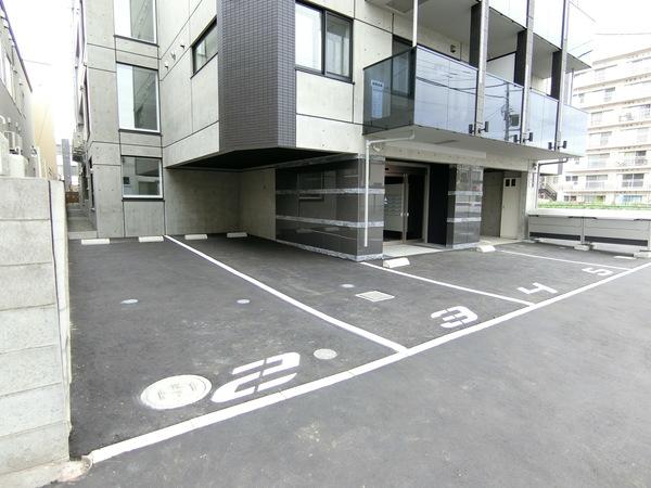札幌市厚別区厚別中央四条マンション 駐車場