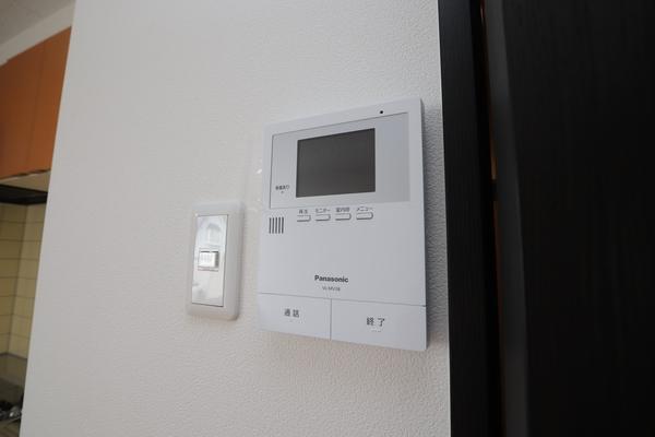 北広島市大曲南ヶ丘アパート セキュリティ