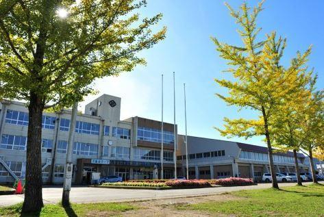 北広島市立大曲小学校：1295m