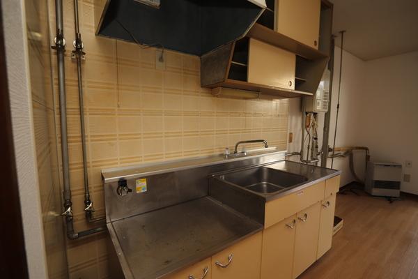 札幌市厚別区厚別東二条アパート キッチン
