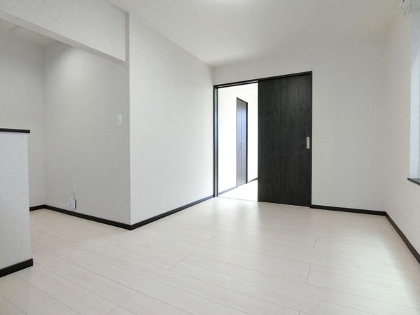 札幌市厚別区厚別西三条アパート その他