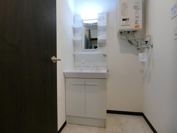 札幌市厚別区厚別西三条アパート 洗面