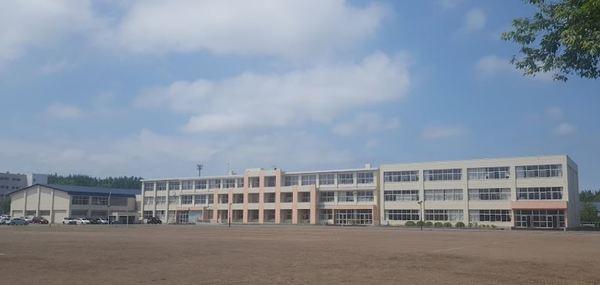 北広島市立北の台小学校：778m