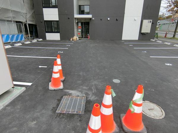 Maison de Hiro 駐車場
