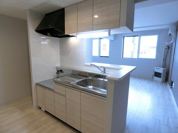北広島市共栄町マンション キッチン