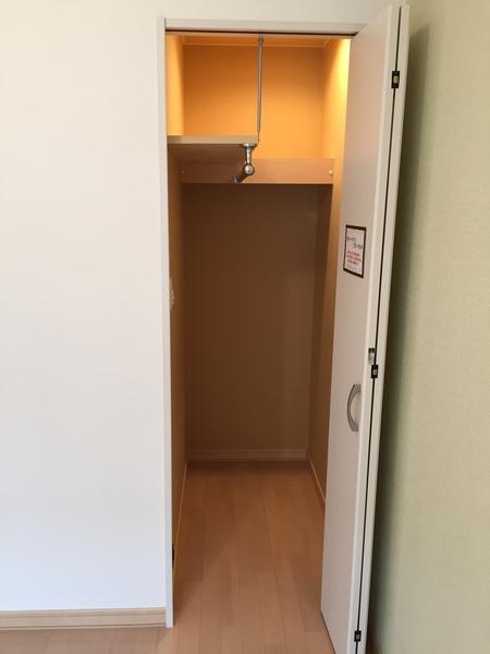札幌市厚別区厚別東二条アパート 収納