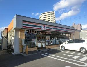 セブンイレブン札幌厚別東2条店：605m