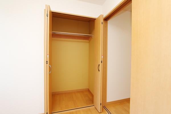 札幌市厚別区厚別東二条アパート 収納