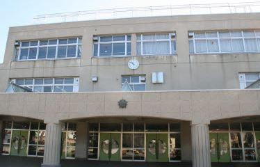 札幌市立共栄小学校：1205m