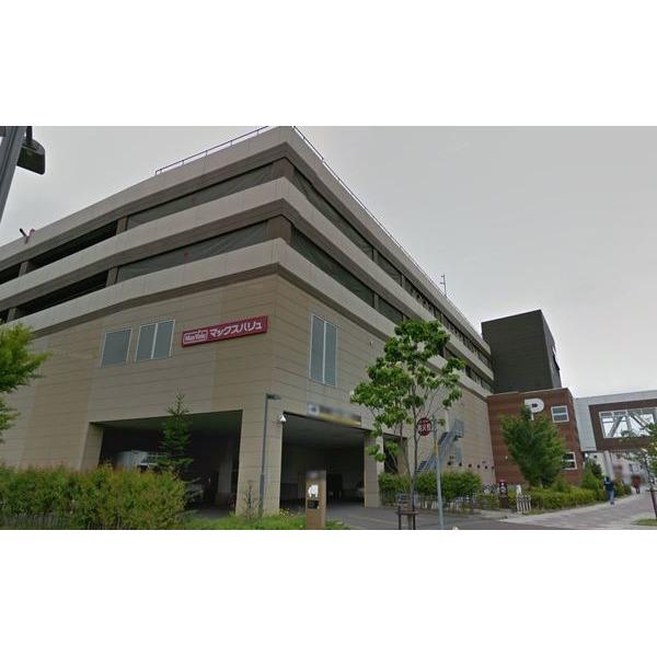 ココカラファインサンピアザ店：963m