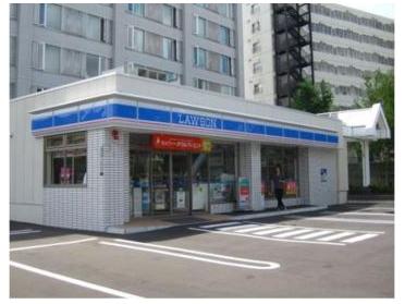 ローソン札幌厚別中央店：465m