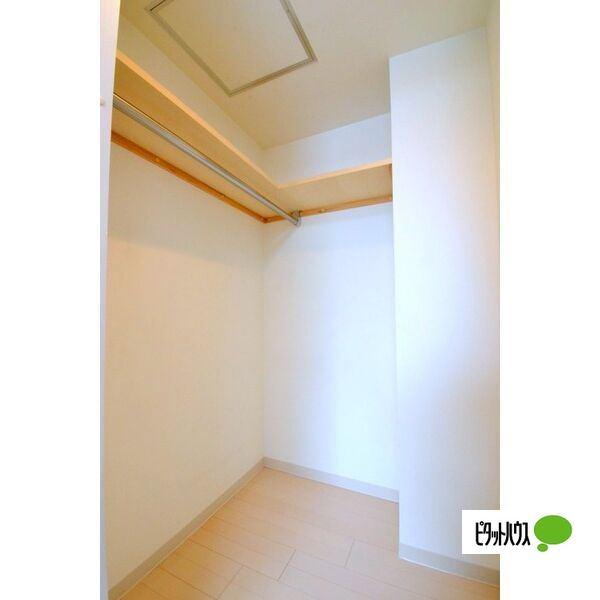 札幌市中央区南四条西マンション 収納