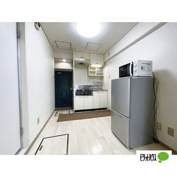 札幌市北区北十三条西マンション 玄関