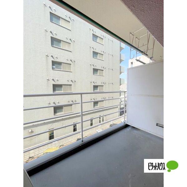 札幌市北区北十三条西マンション バルコニー