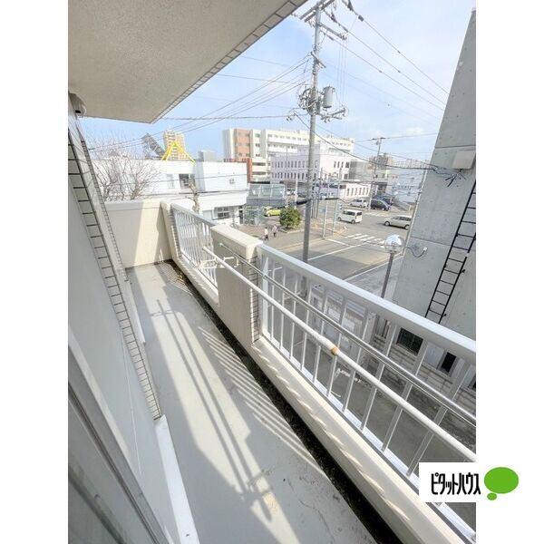 札幌市東区北十八条東マンション バルコニー
