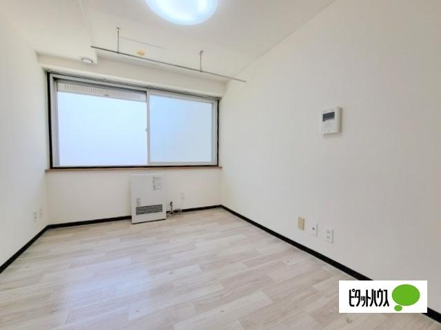 札幌市中央区南十六条西マンション その他